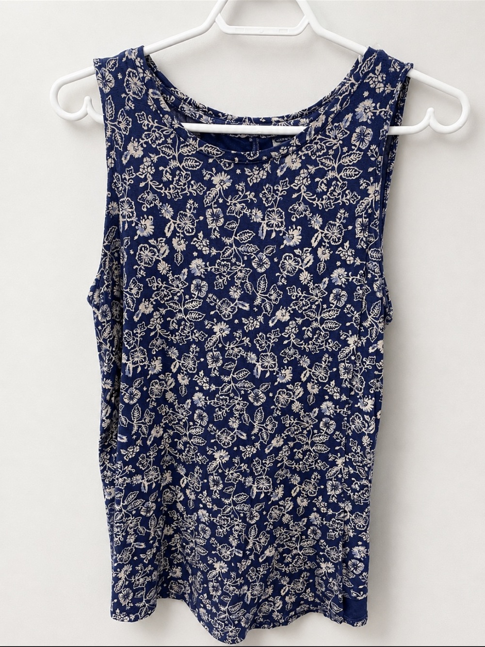Old Navy Navy and White Floral Tank Top